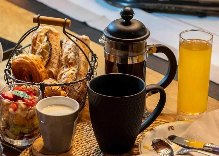 Marquise Barbot 3* Courcouronnes